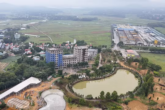 UBND TX Sơn Tây ra 'tối hậu thư' cho công trình xây dựng không phép tại Khu sinh thái Đồi Vua