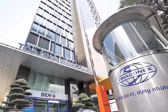 Vinaconex (VCG) lao dốc giá sàn với thanh khoản kỷ lục, thâu tóm Viwaseen nắm 'đất vàng' tại Hà Nội