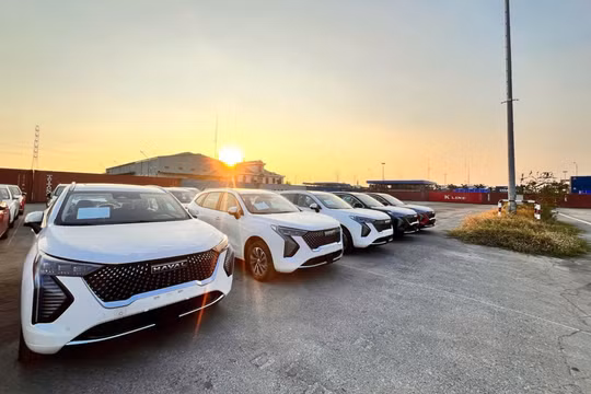 Haval Jolion đã về đại lý, sẵn sàng ra mắt 'đấu' Toyota Corolla Cross
