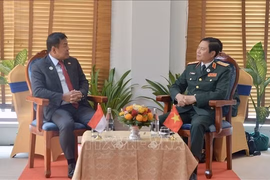 Bộ Quốc phòng Việt Nam tăng cường hợp tác với Bộ Quốc phòng Indonesia, Philippines