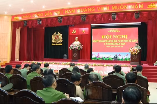 2.583 tập thể, cá nhân Cụm thi đua số 5 Bộ Công an được tuyên dương, khen thưởng