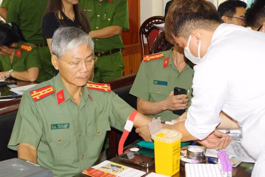 Hà Nam: Triển khai thu thập mẫu sinh trắc học ADN phục vụ cấp thẻ Căn cước