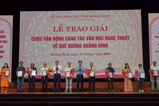 55 tác phẩm sáng tác văn học, nghệ thuật phản ánh rõ nét hiện thực sinh động trên quê hương Quảng Bình