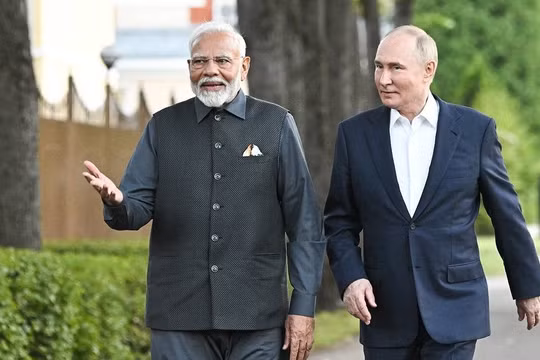 Thủ tướng Ấn Độ Modi đến thăm Nga, chuẩn bị hội đàm với ông Putin