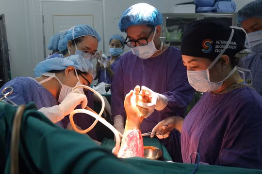 Áp lực để không thiếu thuốc đảm bảo cho người bệnh khi mổ và ghép tạng