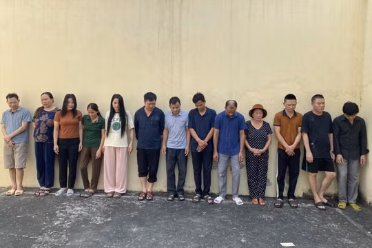 Bắt 13 đối tượng đánh bạc bằng ghi lô, đề giao dịch 01 tỉ đồng/ngày