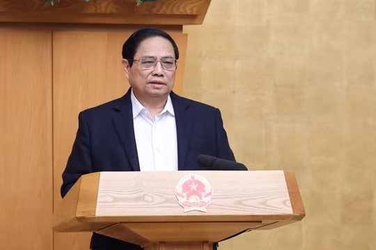 Chính phủ họp chuyên đề xây dựng pháp luật:Tình hình đột xuất, bất ngờ khó lường đòi hỏi phải có chính sách mới phù hợp