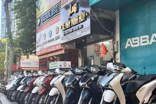 Thị trường xe máy sau Tết: Giảm giá sâu, sức mua vẫn èo uột