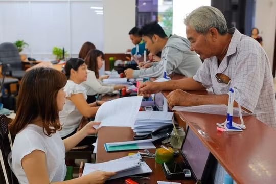 Độ tuổi nghỉ hưu của người lao động trong năm 2024