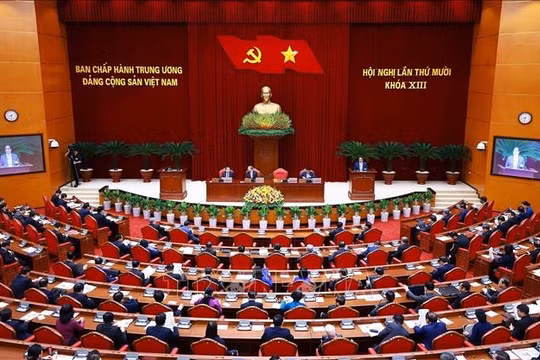 Khai mạc trọng thể Hội nghị lần thứ 10 Ban Chấp hành Trung ương Đảng khóa III