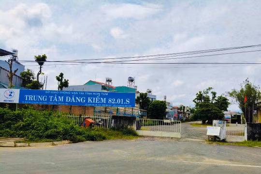 Kon Tum: Tạm đình chỉ công tác Phó Giám đốc trung tâm đăng kiểm để điều tra