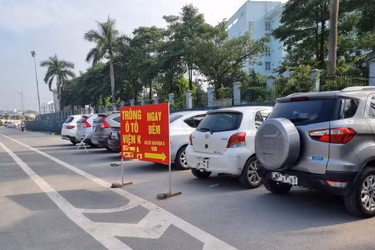 Giải quyết tình trạng trông giữ xe lộn xộn tại khu vực Bệnh viện K Tân Triều