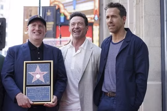 'Ông trùm' phim siêu anh hùng nhận ngôi sao trên đại lộ danh vọng Hollywood