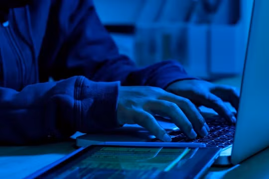 Mất 25 triệu USD sau cuộc gọi video với 'giám đốc tài chính' deepfake