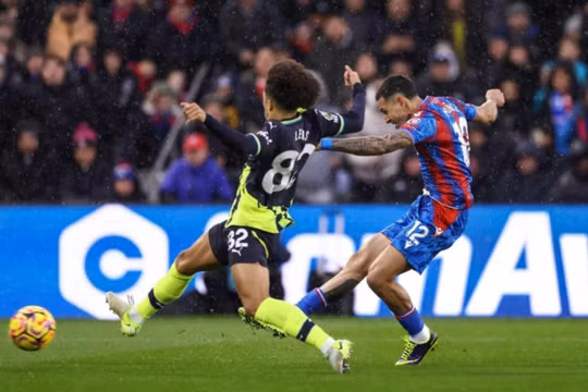Man City hoà thất vọng Crystal Palace tại vòng 15 Ngoại hạng Anh