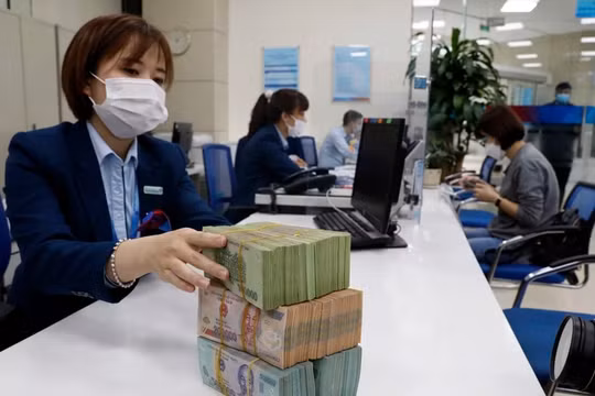 Lãi suất liên ngân hàng lên cao nhất 20 tháng