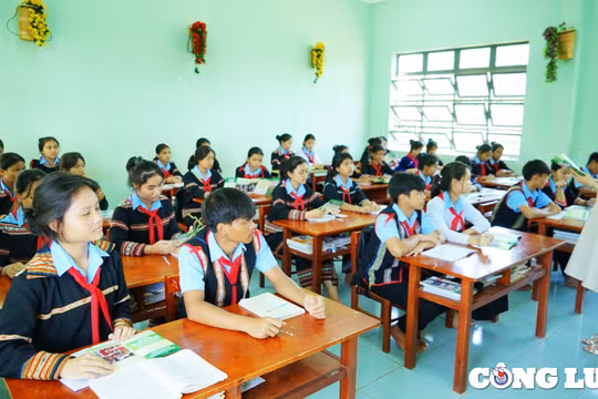 Bồi dưỡng nhân lực cao cho người dân tộc thiểu số cần cú hích từ chính sách