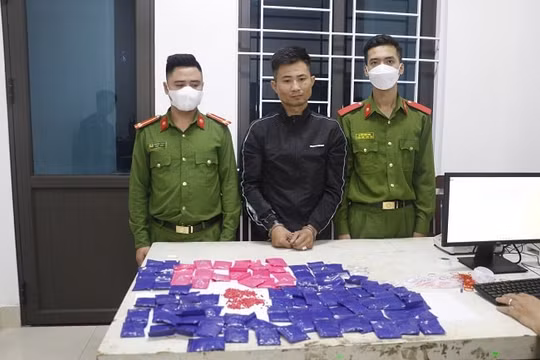 Bắt giữ 4 đối tượng trong đường dây mua bán ma túy xuyên quốc gia