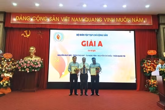 Giải báo chí “Ngọn lửa” năm 2024 vinh danh 36 tác phẩm xuất sắc