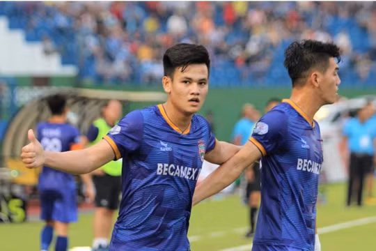 5 bản hợp đồng chất lượng trong mùa chuyển nhượng V.League 2024/25