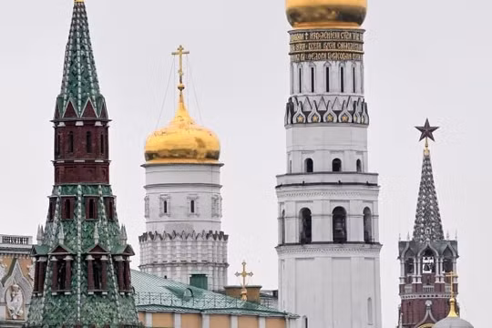 Mỹ công bố gói cấm vận mới đối với Nga, viện trợ thêm cho Ukraine