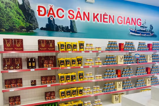 Kiên Giang: Thực hiện nhiều hoạt động nhằm nâng cao hiệu quả Cuộc vận động “Người Việt Nam ưu tiên dùng hàng Việt Nam”.