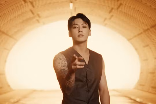 Jungkook BTS đạt 1 tỉ lượt phát trực tuyến trên Spotify khi đang nhập ngũ