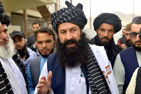 Đánh bom tự sát ở thủ đô Afghanistan, Bộ trưởng Tị nạn Taliban thiệt mạng