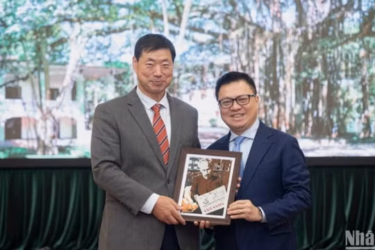 Mở rộng hợp tác giữa Báo Nhân Dân và Hãng thông tấn Yonhap