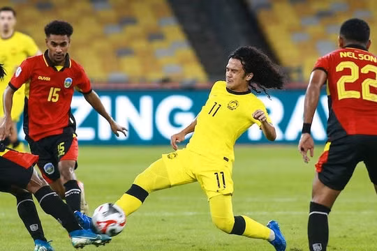 AFF Cup 2024: Malaysia ngược dòng hú vía trước Timor Leste, Singapore thắng nhờ sai lầm của Campuchia