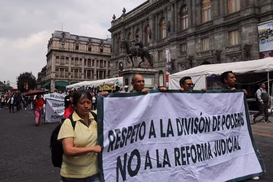 Phần lớn thẩm phán Tòa án Tối cao Mexico từ chức sau cải cách tư pháp