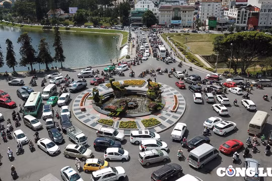 Loạt giải pháp giảm phát thải khí nhà kính trong lĩnh vực giao thông