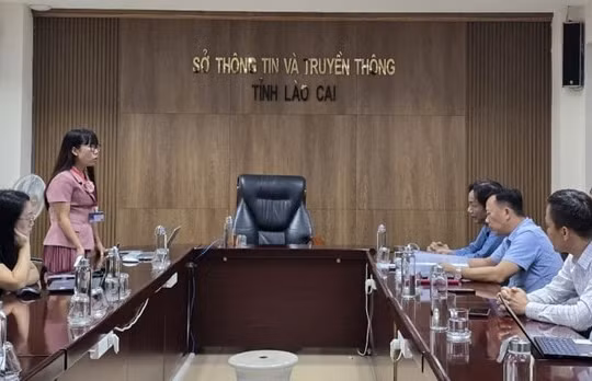 Báo Tiền Phong làm việc với Sở Thông tin & Truyền thông Lào Cai
