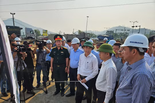 Bí thư Thành uỷ Đà Nẵng yêu cầu giải phóng mặt bằng cao tốc Hòa Liên - Túy Loan trước 31/5