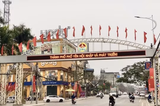 Giá bất động sản thủ đô tăng 'phi mã', nhà đầu tư dịch chuyển sang khu vực nào?