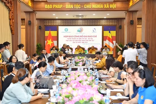 Phát động Giải báo chí toàn quốc viết về Phật giáo lần thứ nhất