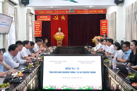 Trao đổi kinh nghiệm công tác thông tin - truyền thông giữa Yên Bái và Thừa Thiên Huế