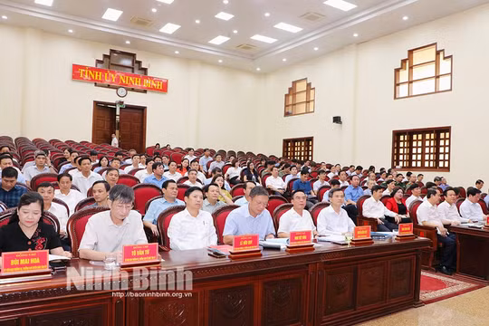 Bí thư cấp ủy các cấp Ninh Bình đã tiếp 14.400 cuộc với 2.214 lượt công dân trong 10 năm