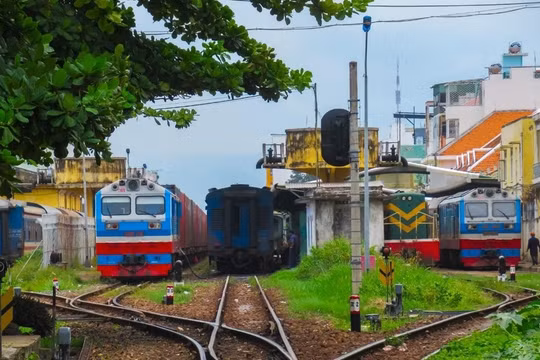 Ngành Đường sắt triển khai máy bán vé tự động tại điểm du lịch