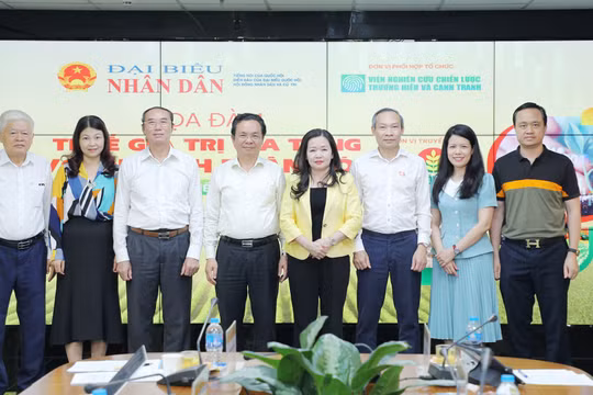 Báo Đại biểu Nhân dân tổ chức tọa đàm về áp thuế giá trị gia tăng với ngành phân bón