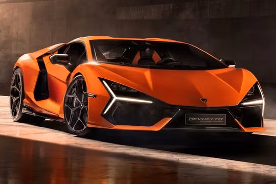 Lamborghini công bố doanh số bán xe cao nhất trong 60 năm