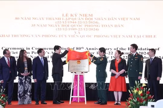 Chủ tịch nước dự Lễ Kỷ niệm 80 năm Ngày thành lập Quân đội nhân dân Việt Nam và khai trương Văn phòng Tùy viên Quốc phòng Việt Nam tại Chile