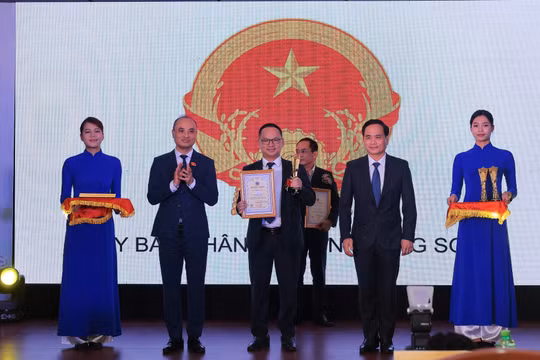 Lạng Sơn được vinh danh là địa phương tiêu biểu thực hiện Cách mạng công nghiệp 4.0