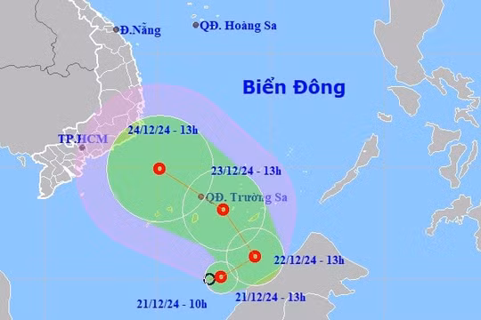Áp thấp nhiệt đới đang có gió giật cấp 8 trên Biển Đông