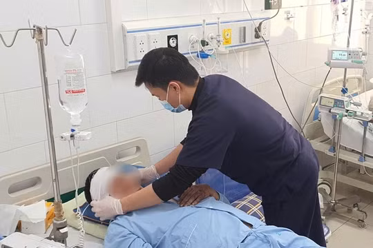 Tình trạng sức khỏe 4 nạn nhân vụ cháy ở Phạm Văn Đồng đã khả quan hơn!