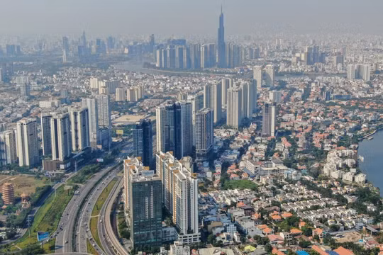 Vốn ngoại đổ mạnh vào bất động sản Việt Nam