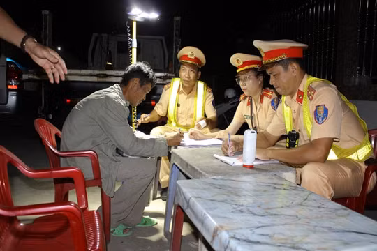 Hậu Giang: Xử phạt 25 công chức, viên chức vi phạm nồng độ cồn, trong đó có cả Bí thư và Chủ tịch huyện
