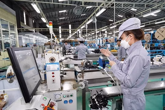 Vốn FDI vào Việt Nam đạt kết quả tích cực 10 tháng