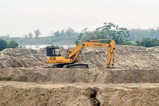 Thu hồi 5.000 m2 đất bãi tập kết cát của Công ty TNHH Đức Thành