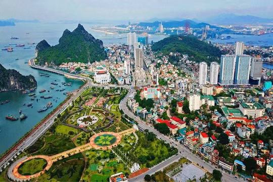 Quảng Ninh phấn đấu tốc độ tăng trưởng GRDP cả năm 2025 tăng 12,05%